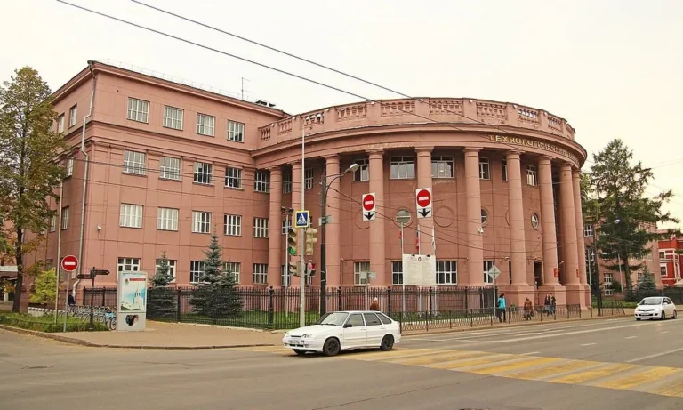 Top 10 ngành học tốt nhất tại Đại học Nghiên cứu Công nghệ Kazan