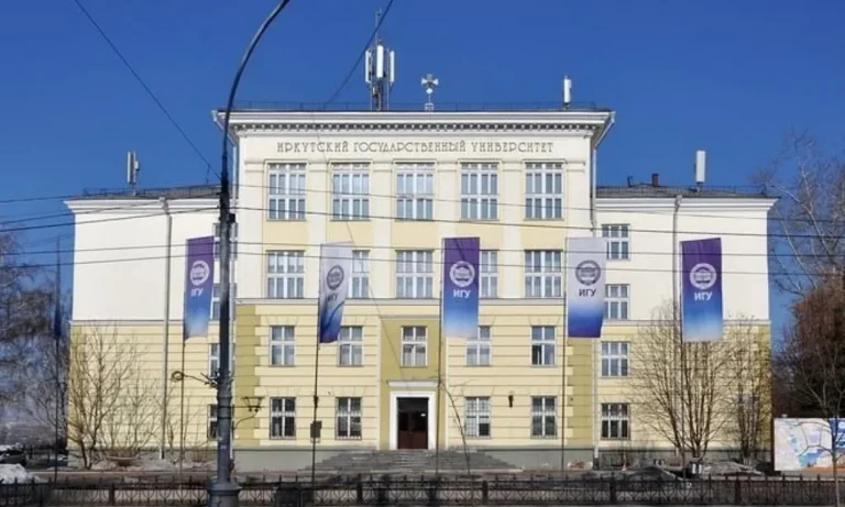Top 10 ngành học tốt nhất tại Đại học Quốc gia Irkutsk