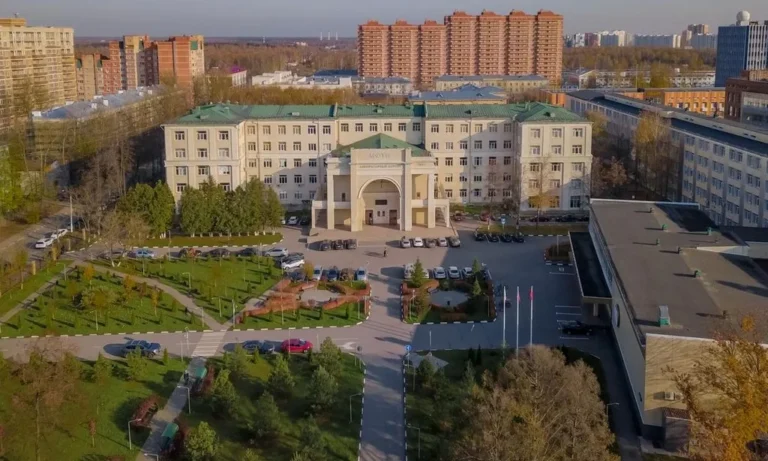 Top 10 ngành học tốt nhất tại Đại học Vật lý Kỹ thuật Moscow (MIPT)