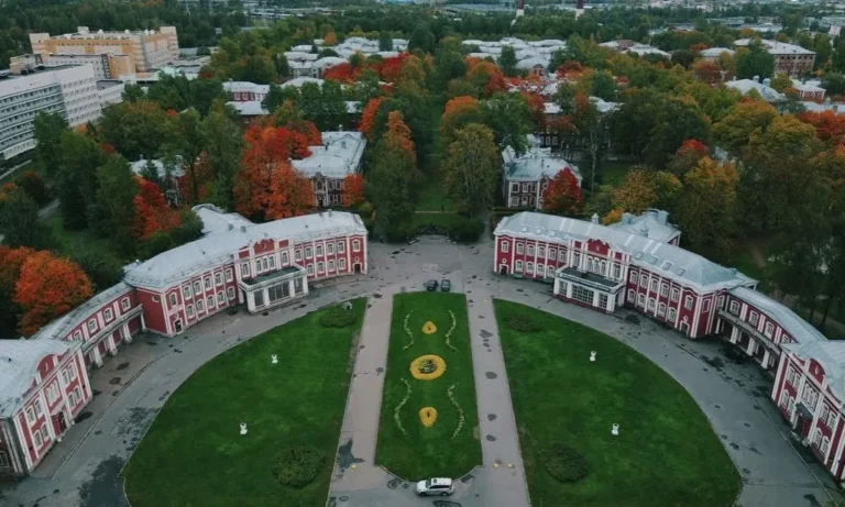 Top 10 ngành học tốt nhất tại Đại học Y khoa Tây Bắc Mechnikov